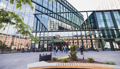 Building a central data warehouse cost-efficiently: case-study for the biggest business campus in Baltics