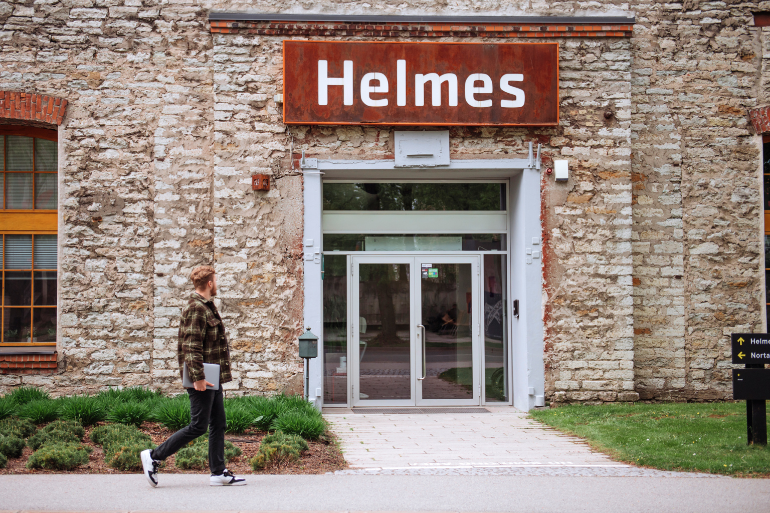 Full Stack arendaja (Java, Angular) - Helmes - Software Development Company