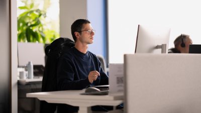 Using Claude Code in real development teams: What worked, what didn’t, and what changed 
